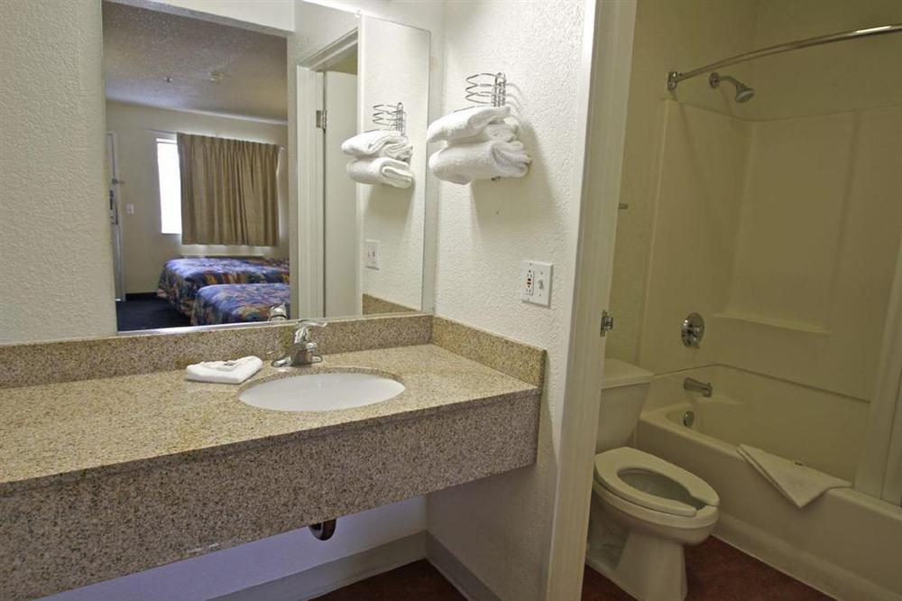 Motel 6-Sparks, Nv - Airport - Sparks Oda fotoğraf